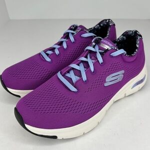 Skechers Womens 149615 Purple  Arch Fit-Comfy Mesh Go Walk Size 9 Walking Shoes